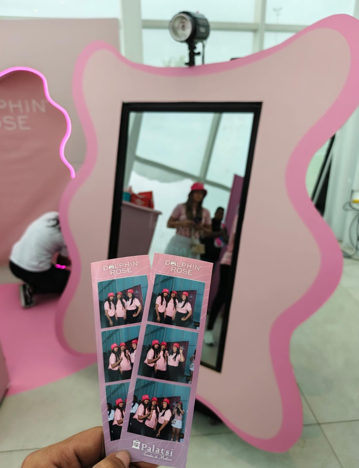 Carro valla publicitario por Signo Creativo